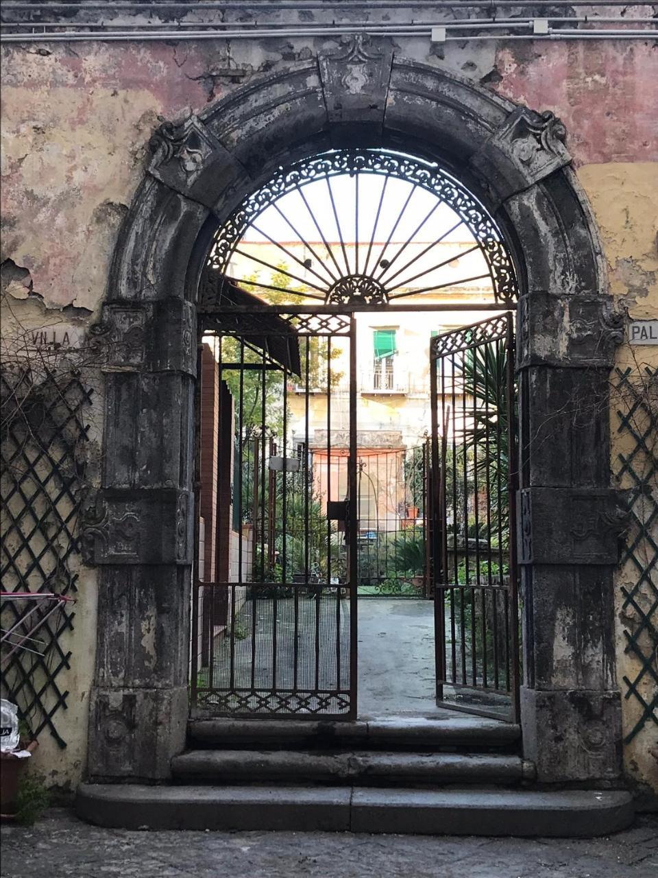 Il Giardino Di Vico Neve Panzió Nápoly Kültér fotó