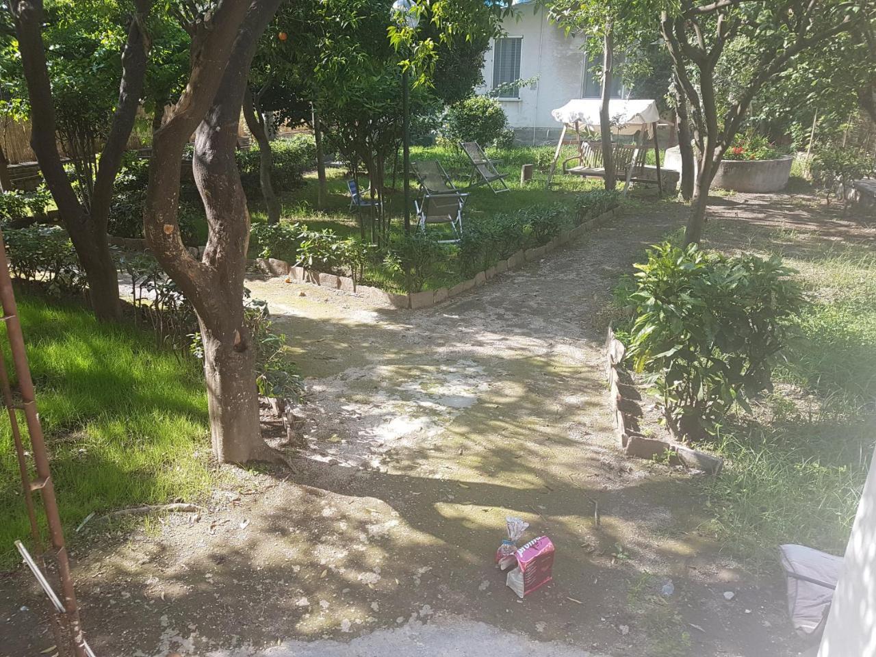 Il Giardino Di Vico Neve Panzió Nápoly Kültér fotó